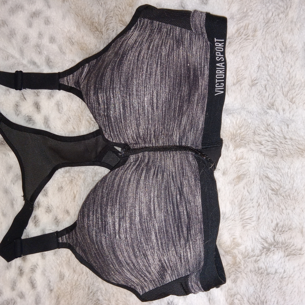 Victoria's Secret Black and Gray Sports Bra
